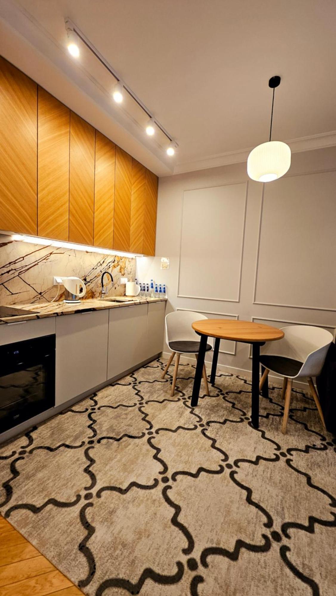 Vipwarsawapartments Cytryn Mennica Leilighet